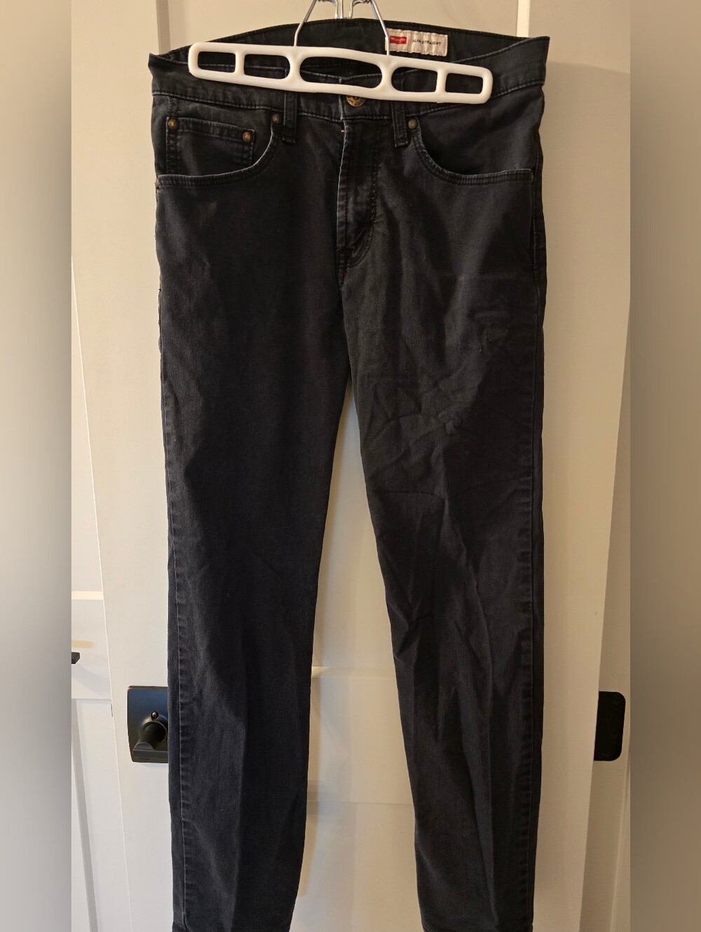 Wrangler Slim Straight Classic Black Men's Jeans - Size 30x30
